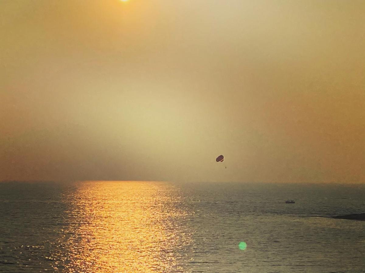 Karma Beach Resort Kovalam Exteriör bild
