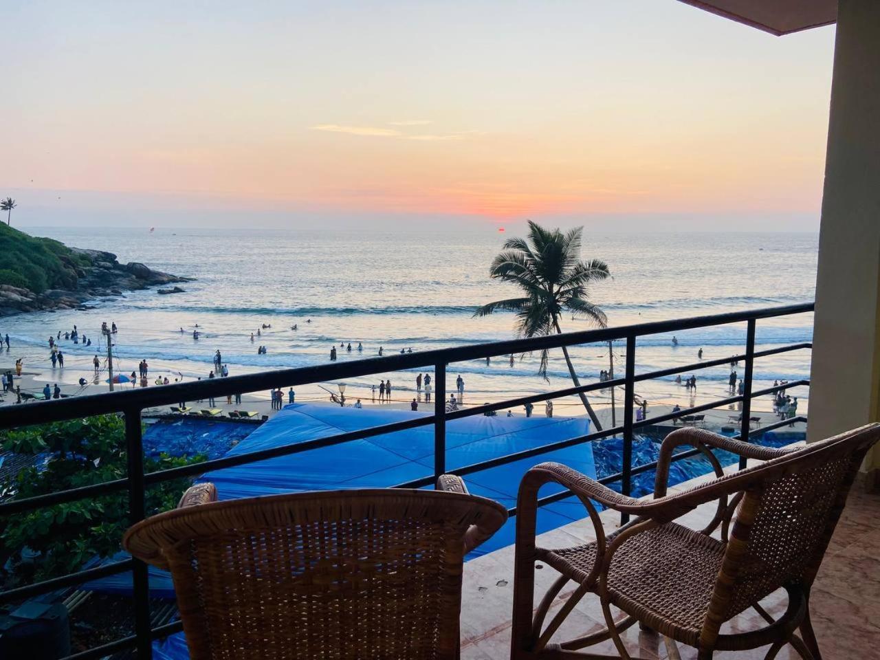 Karma Beach Resort Kovalam Exteriör bild