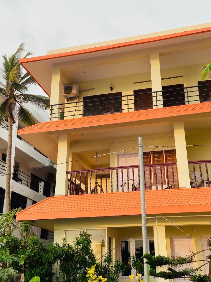 Karma Beach Resort Kovalam Exteriör bild