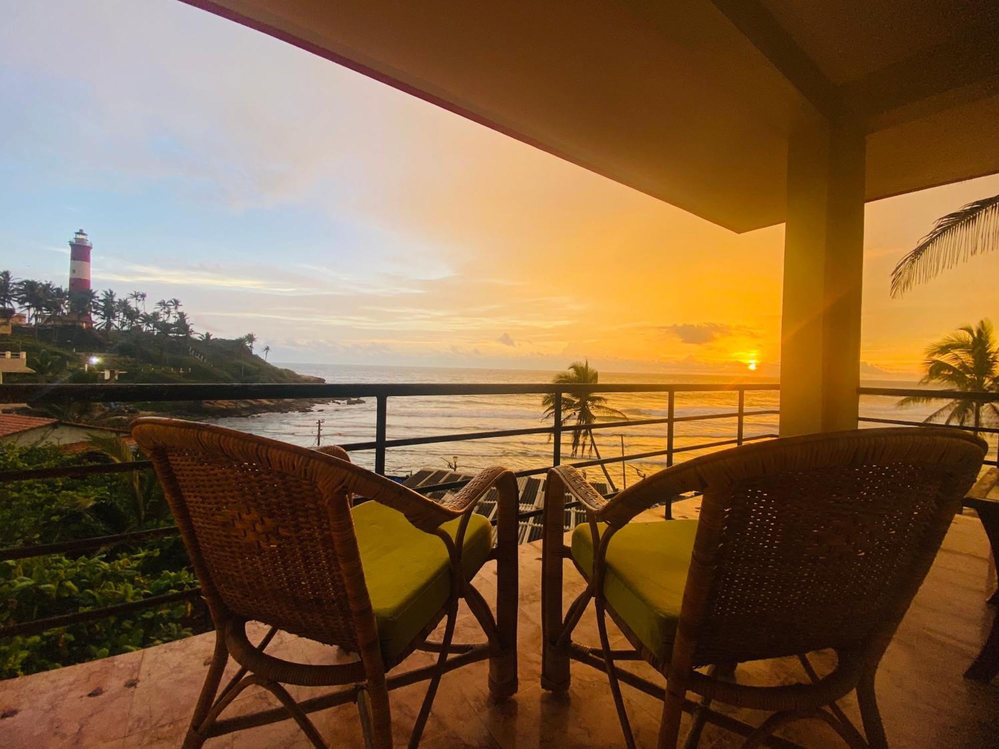 Karma Beach Resort Kovalam Exteriör bild