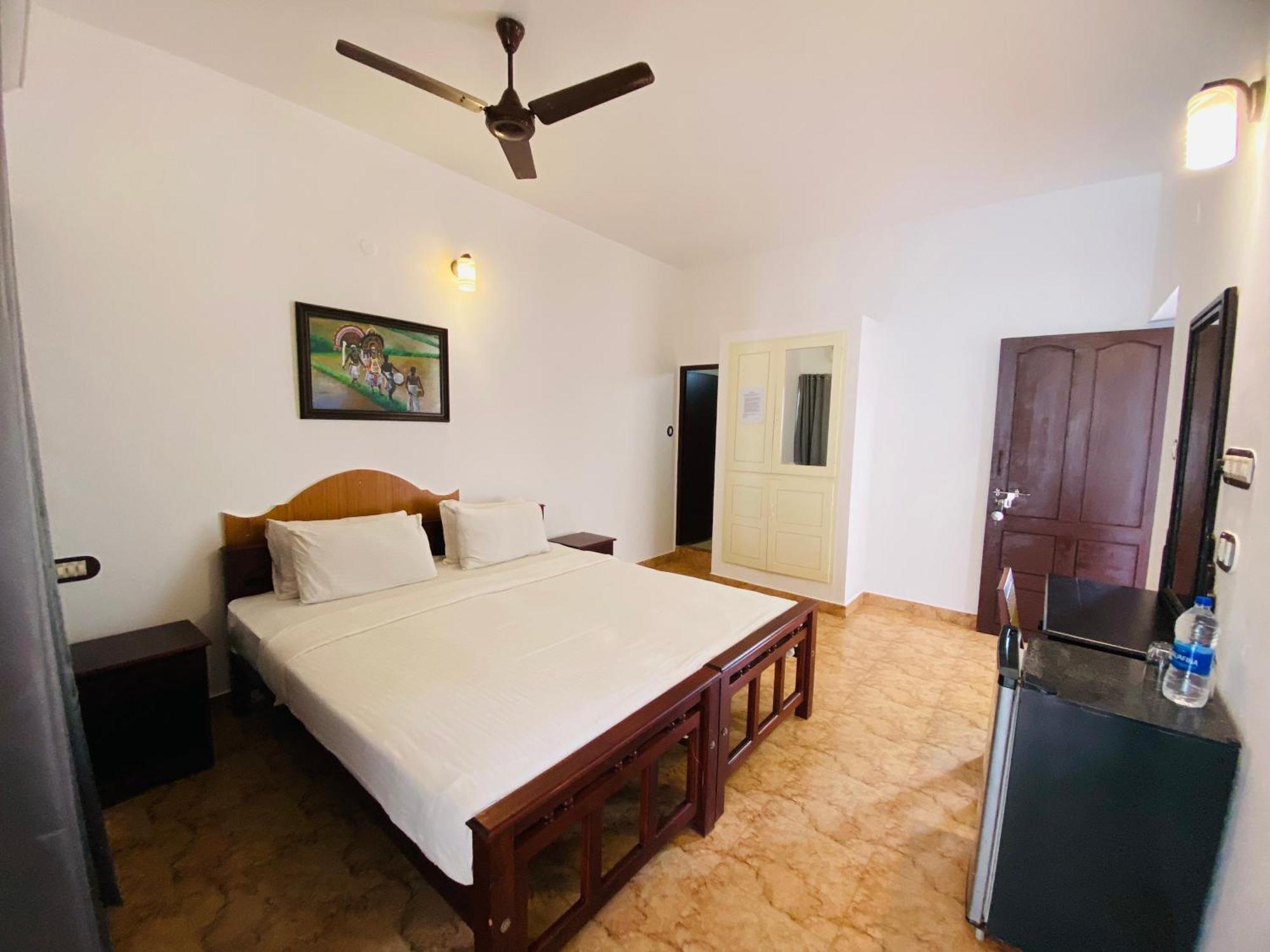 Karma Beach Resort Kovalam Exteriör bild